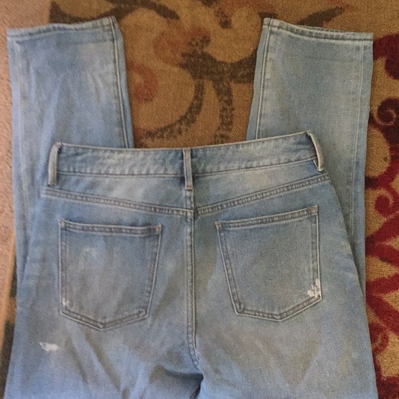 Sold - Picture 3 of 6